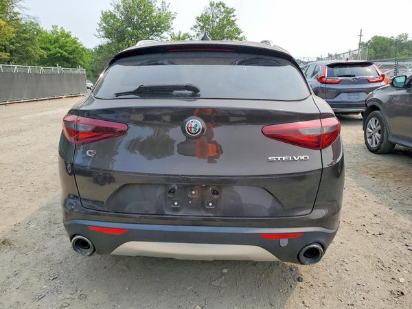 2018 ALFA ROMEO STELVIO AWD