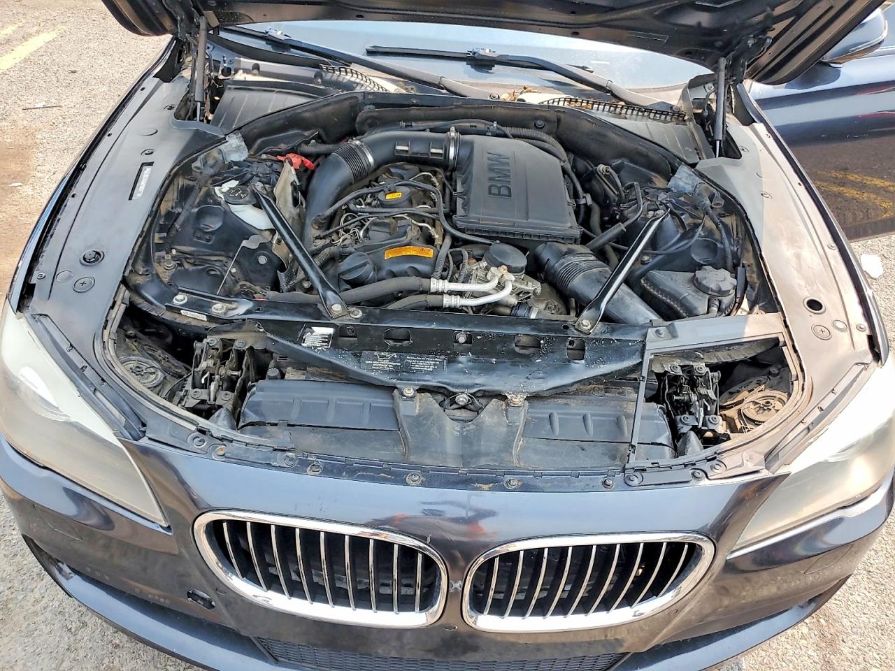 2013 BMW 740