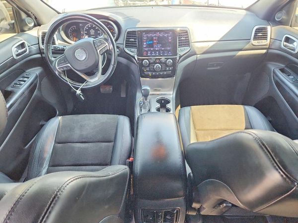 2020 JEEP GRAND CHEROKEE LAREDO 4X4