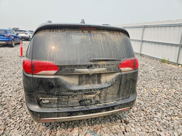 2019 CHRYSLER PACIFICA