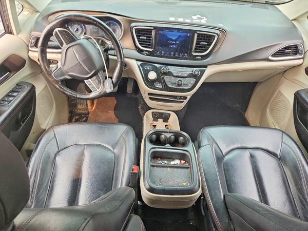 2019 CHRYSLER PACIFICA