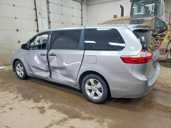 2015 TOYOTA SIENNA
