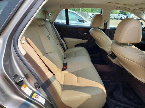 2018 LEXUS LS 500