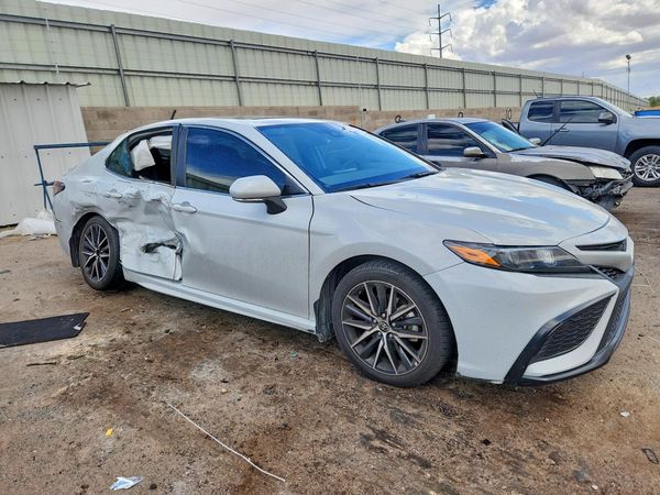 2023 TOYOTA CAMRY