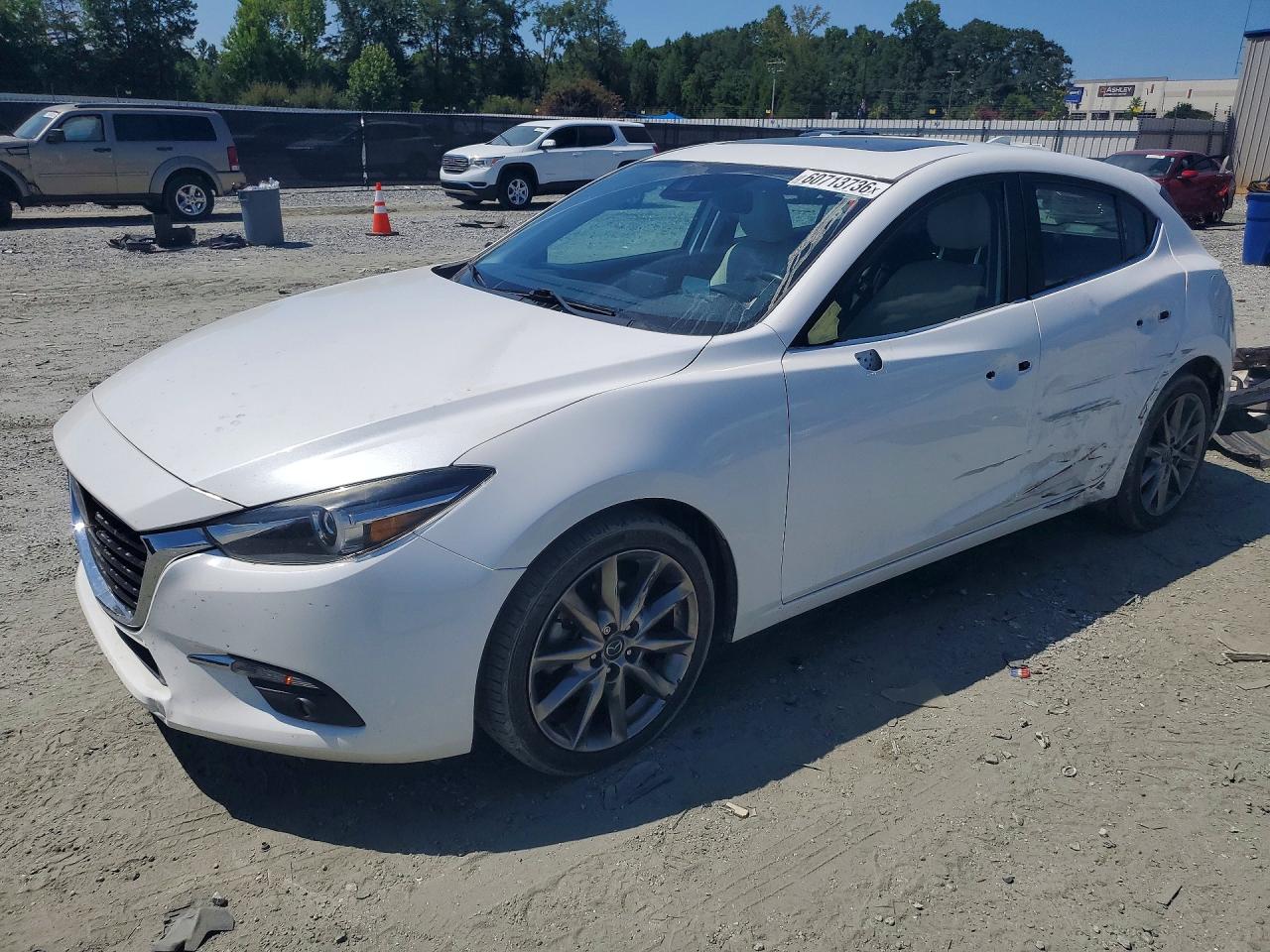 2018 MAZDA 3 Grand Touring