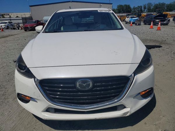2018 MAZDA 3 Grand Touring
