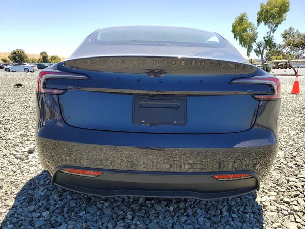 2026 TESLA MODEL 3
