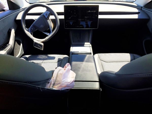 2026 TESLA MODEL 3
