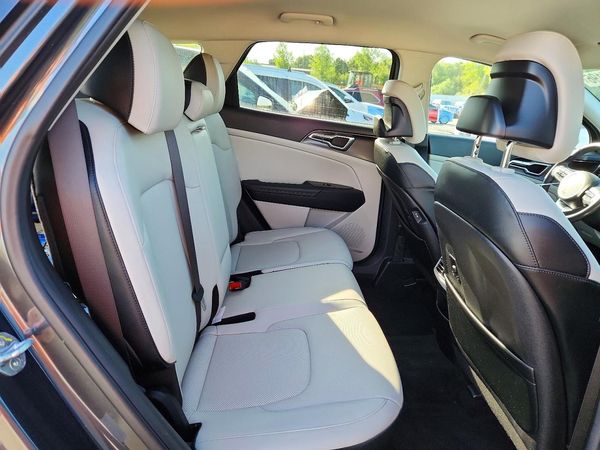 2023 KIA SPORTAGE EX