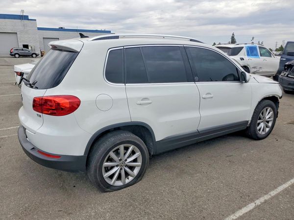 2017 VOLKSWAGEN TIGUAN Wolfsburg