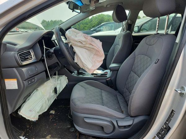 2017 KIA NIRO FE / LX / LX Tech