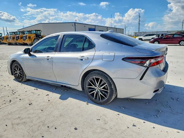 2022 TOYOTA CAMRY