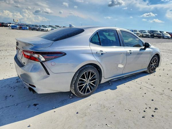 2022 TOYOTA CAMRY