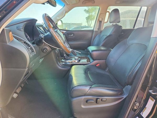 2017 INFINITI QX80