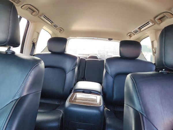 2017 INFINITI QX80