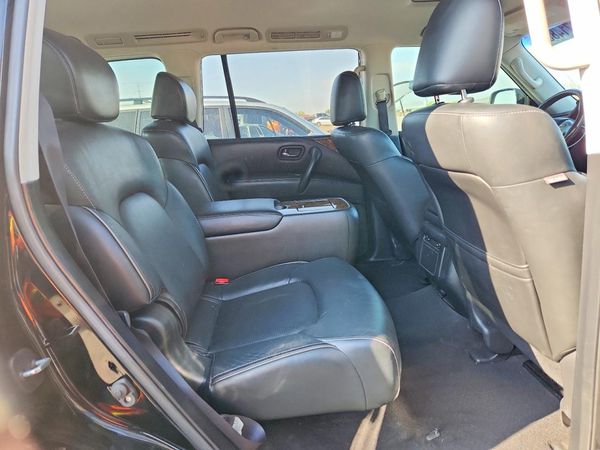 2017 INFINITI QX80