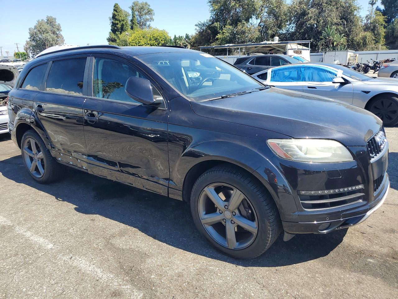 2015 AUDI Q7 Premium Plus