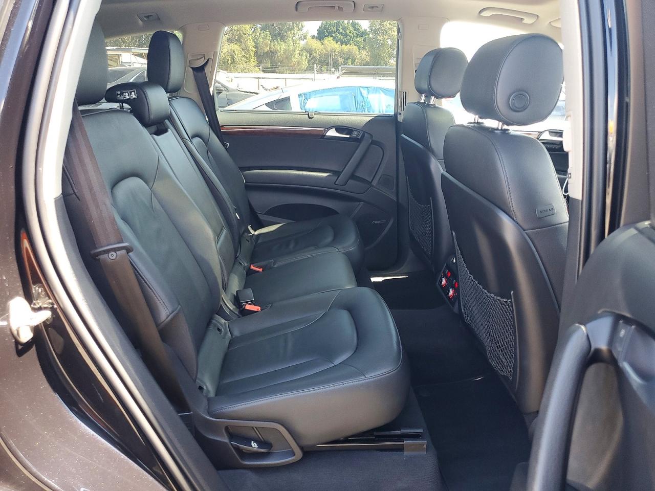 2015 AUDI Q7 Premium Plus