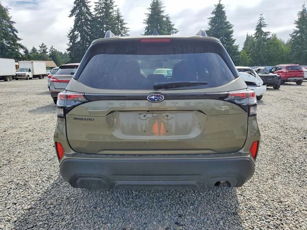 2025 SUBARU FORESTER Premium