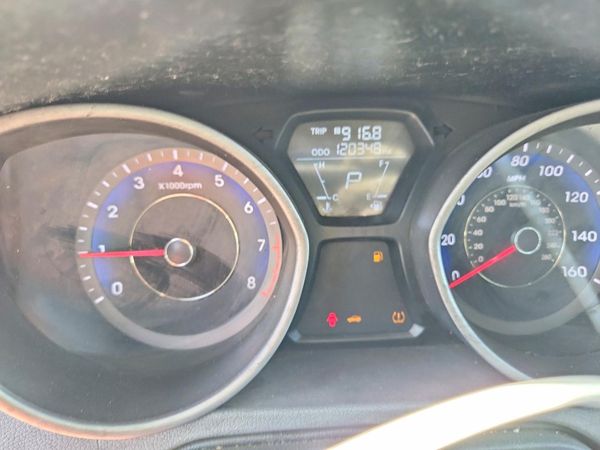 2013 HYUNDAI ELANTRA — ODOM