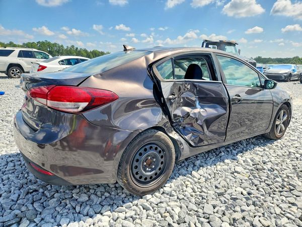 2018 KIA FORTE