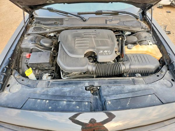 2016 DODGE CHALLENGER SXT