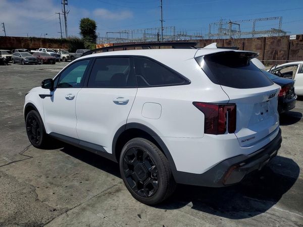 2025 KIA SORENTO