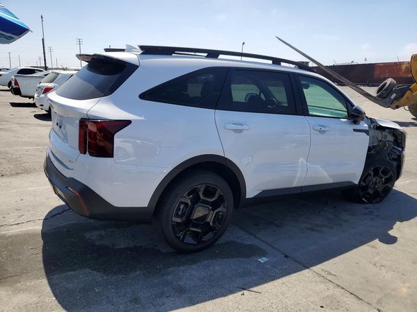 2025 KIA SORENTO