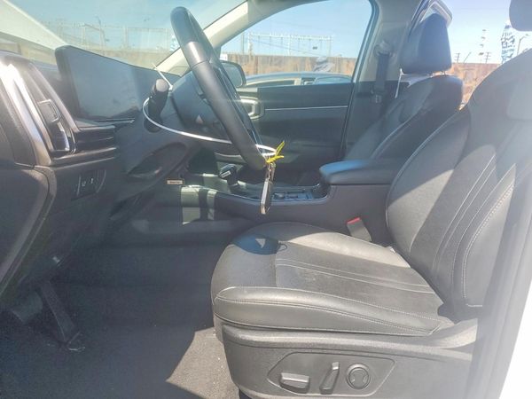 2025 KIA SORENTO