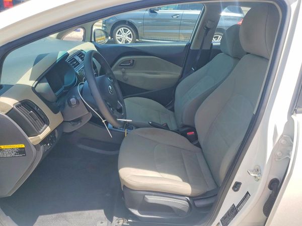 2017 KIA RIO LX