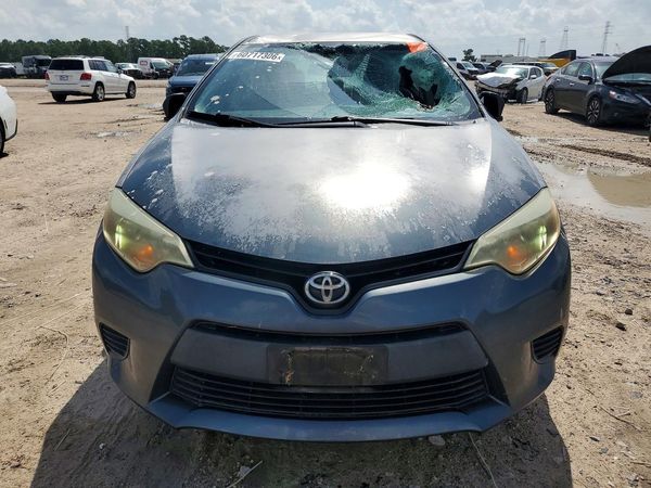 2015 TOYOTA COROLLA