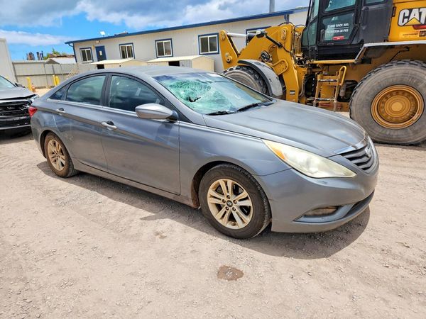 2013 HYUNDAI SONATA GLS/ GLS Popular