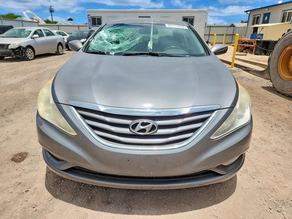 2013 HYUNDAI SONATA GLS/ GLS Popular