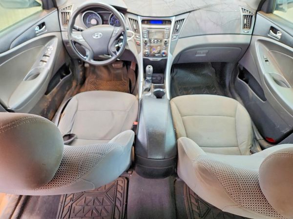 2013 HYUNDAI SONATA GLS/ GLS Popular