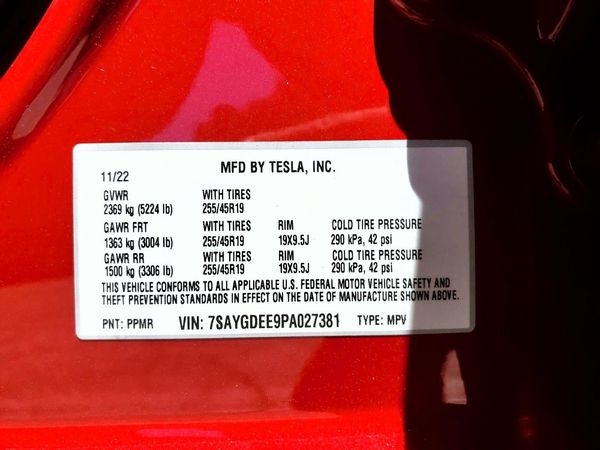 2023 TESLA MODEL Y