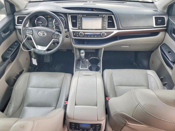 2016 TOYOTA HIGHLANDER Base/Hybrid