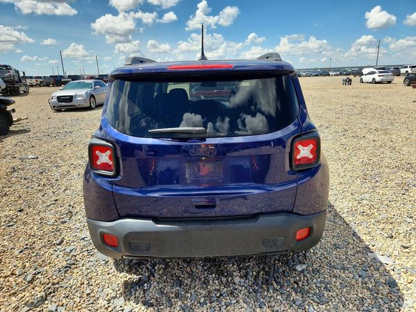 2016 JEEP RENEGADE LATITUDE 4X2