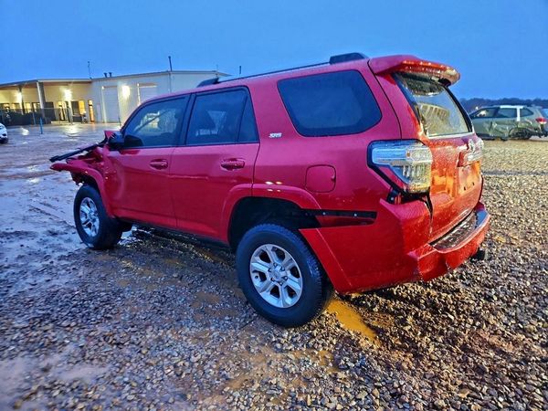 2023 TOYOTA 4RUNNER SR5
