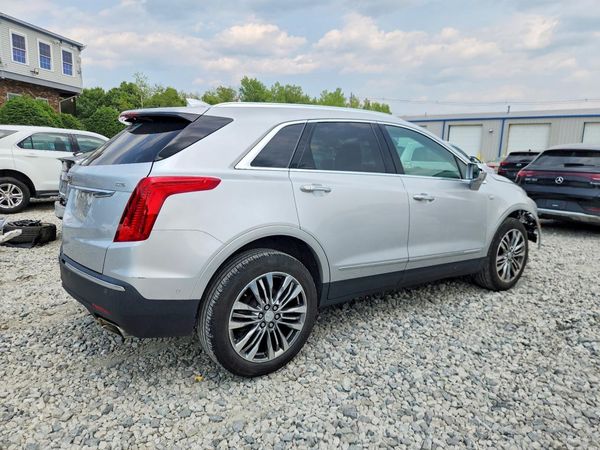 2018 CADILLAC XT5 Premium Luxury