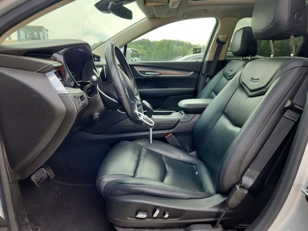 2018 CADILLAC XT5 Premium Luxury