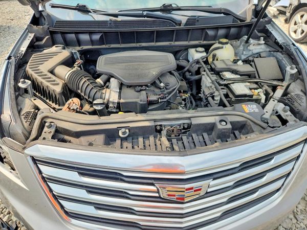 2018 CADILLAC XT5 Premium Luxury