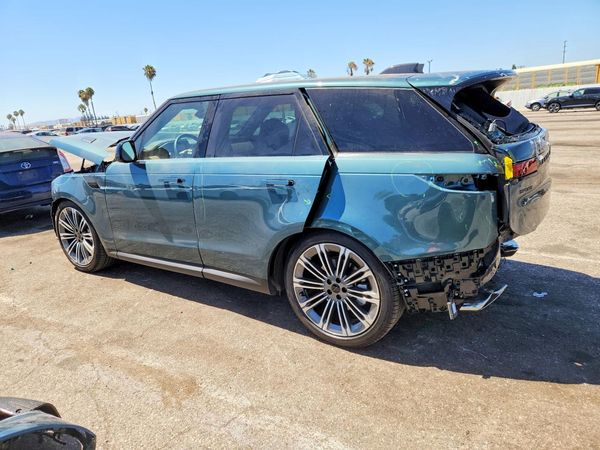 2026 LAND ROVER RANGE ROVER SPORT