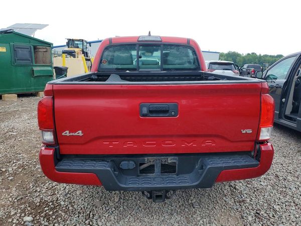 2018 TOYOTA TACOMA