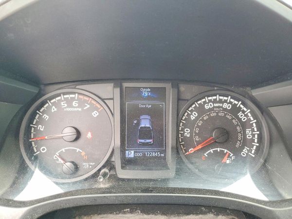 2018 TOYOTA TACOMA