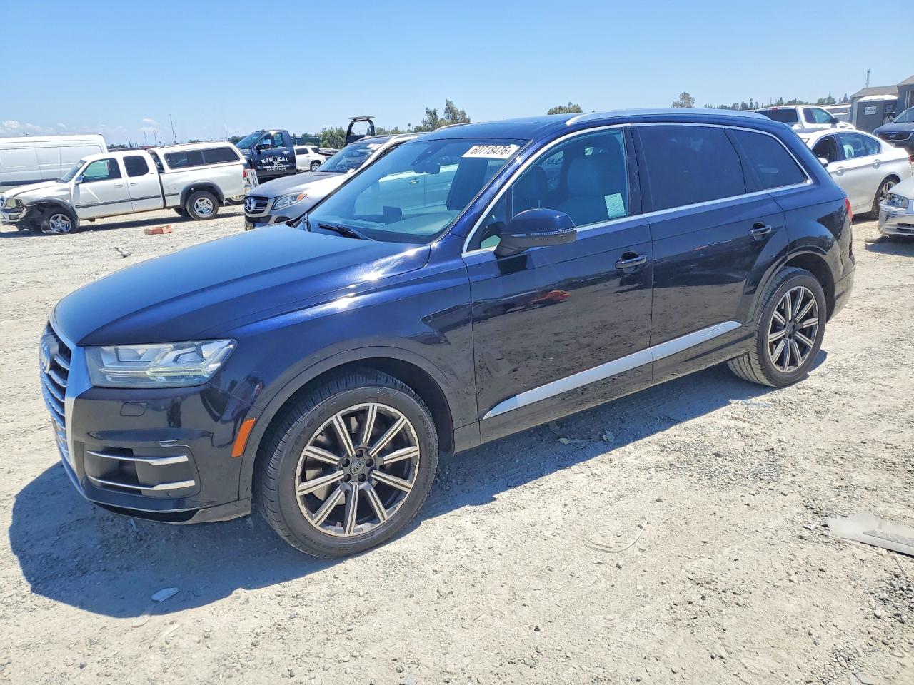 2017 AUDI Q7 quattro Premium Plus