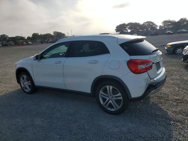 2016 MERCEDES-BENZ GLA GLA250-4M