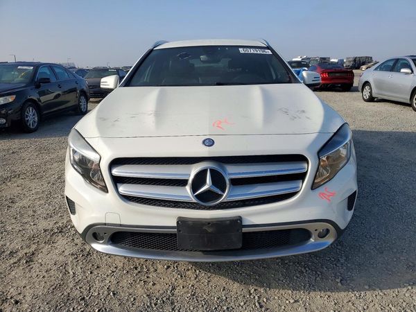 2016 MERCEDES-BENZ GLA GLA250-4M