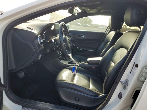 2016 MERCEDES-BENZ GLA GLA250-4M
