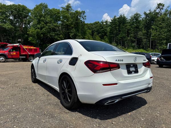 2019 MERCEDES-BENZ A A220-4M