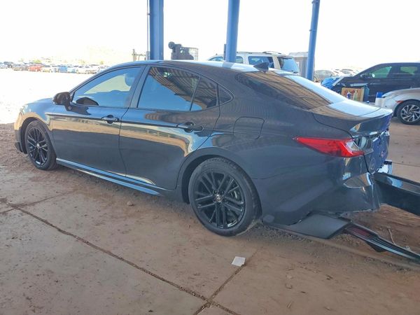 2025 TOYOTA CAMRY